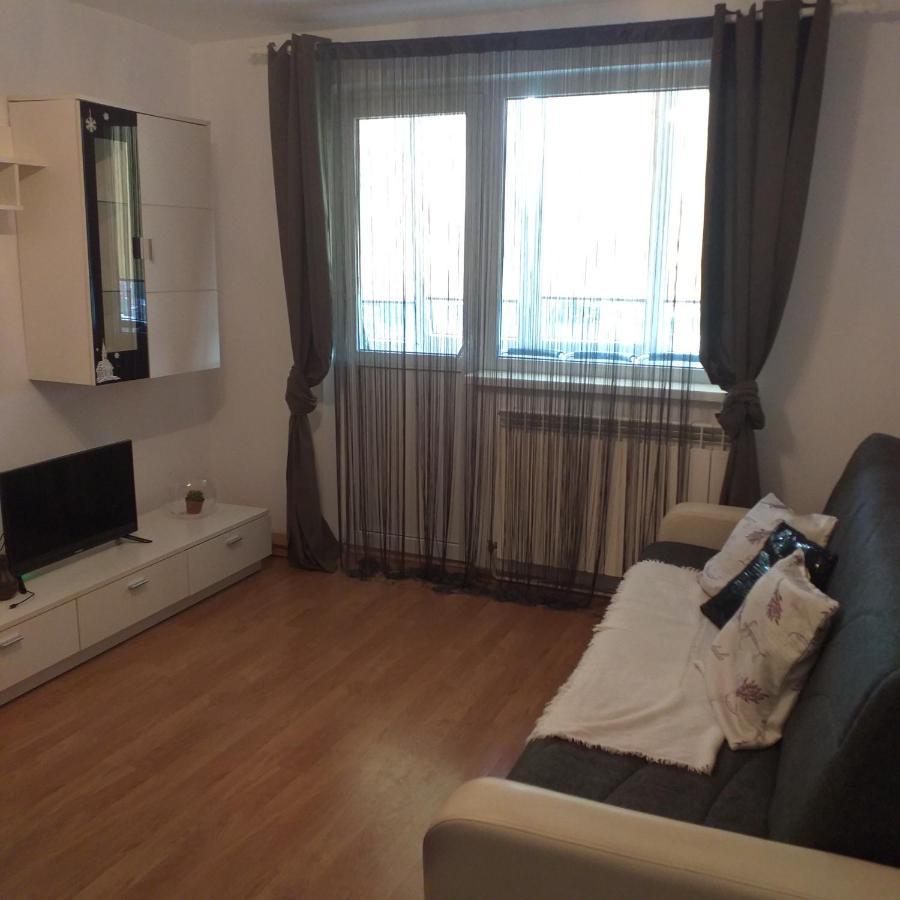 Apartament Aiud Lägenhet Exteriör bild